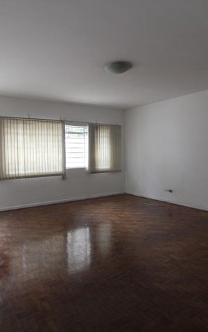 Casa para alugar com 180m², 3 quartos e 2 vagasSala 1