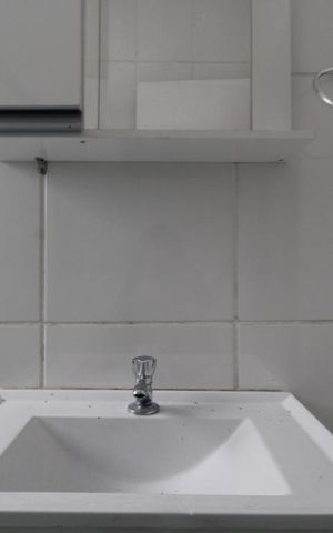 Casa para alugar com 180m², 3 quartos e 2 vagasPia do banheiro 2