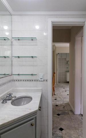 Apartamento para alugar com 48m², 1 quarto e 1 vaga Apartamento para alugar com 48m², 1 quarto e 1 vagaBanheiro
