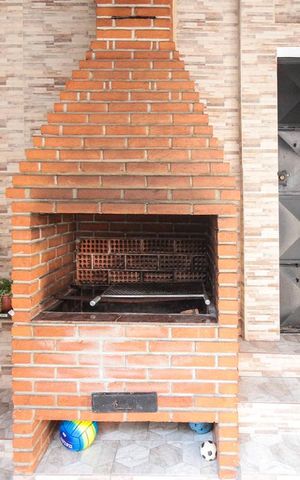 Casa à venda com 304m², 3 quartos e 3 vagasQuintal