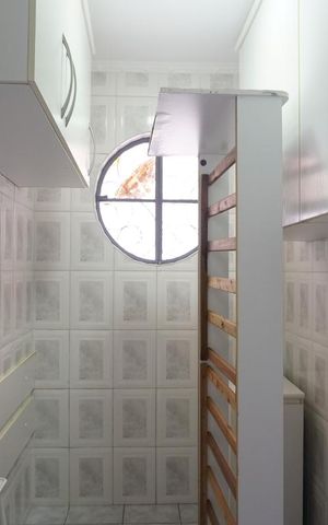 Casa à venda com 210m², 3 quartos e 4 vagasDespensa