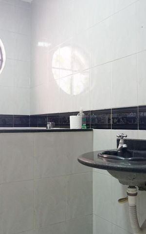 Casa à venda com 210m², 3 quartos e 4 vagasLavabo