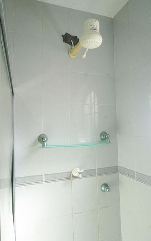 Casa à venda com 210m², 3 quartos e 4 vagasBanheiro da Suíte 3