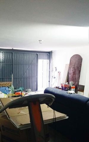 Casa à venda com 210m², 3 quartos e 4 vagasGaragem