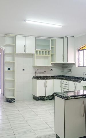 Casa à venda com 210m², 3 quartos e 4 vagasCozinha
