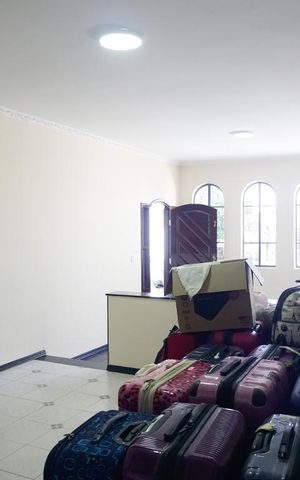 Casa à venda com 210m², 3 quartos e 4 vagasSala