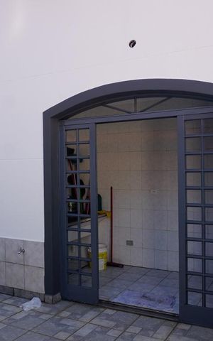 Casa à venda com 210m², 3 quartos e 4 vagasChurrasqueira