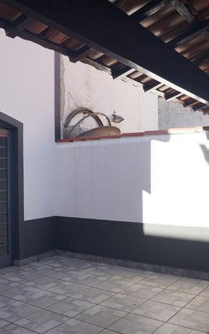 Casa à venda com 210m², 3 quartos e 4 vagasChurrasqueira