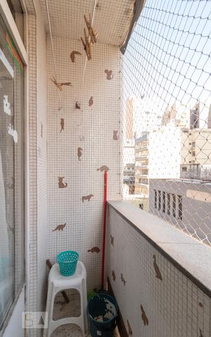 Apartamento à venda com 93m², 4 quartos e sem vaga Apartamento à venda com 93m², 4 quartos e sem vagavaranda