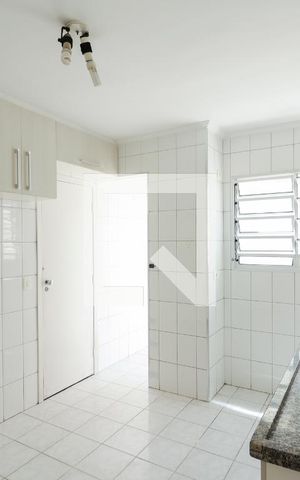 Casa de condomínio à venda com 105m², 2 quartos e 2 vagas Casa de condomínio à venda com 105m², 2 quartos e 2 vagasCozinha