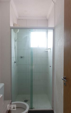 Apartamento para alugar com 47m², 2 quartos e 1 vaga Apartamento para alugar com 47m², 2 quartos e 1 vagaBanheiro