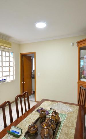 Casa à venda com 179m², 3 quartos e 4 vagasSala