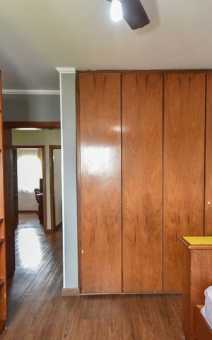Apartamento à venda com 195m², 4 quartos e 2 vagasQuarto 04
