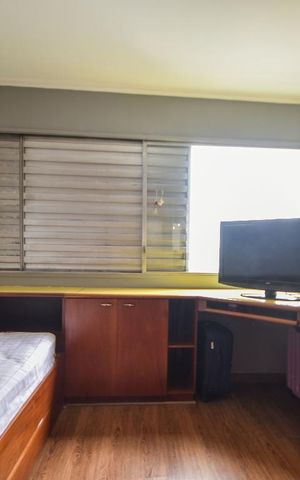 Apartamento à venda com 195m², 4 quartos e 2 vagasQuarto 04