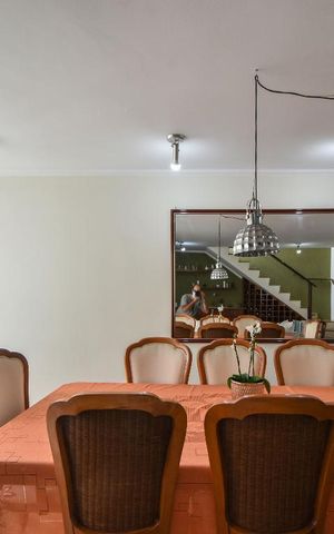 Apartamento à venda com 195m², 4 quartos e 2 vagasSala de Jantar