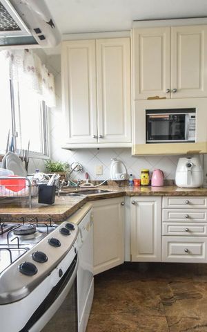 Apartamento à venda com 195m², 4 quartos e 2 vagasCozinha