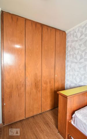 Apartamento à venda com 195m², 4 quartos e 2 vagasQuarto 04