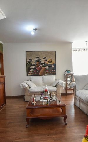Apartamento à venda com 195m², 4 quartos e 2 vagasSala de Estar