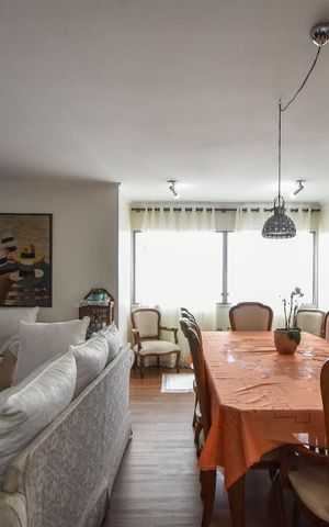 Apartamento à venda com 195m², 4 quartos e 2 vagasSala