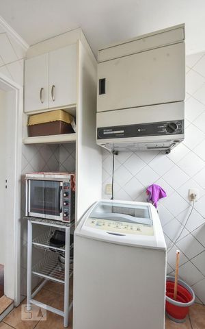 Apartamento à venda com 195m², 4 quartos e 2 vagasLavanderia