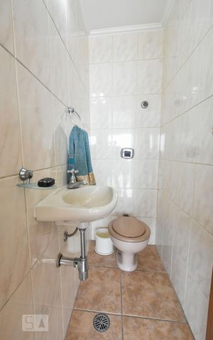 Apartamento à venda com 195m², 4 quartos e 2 vagasBanheiro 