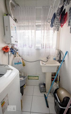 Apartamento à venda com 64m², 1 quarto e sem vagaÁrea de Serviço