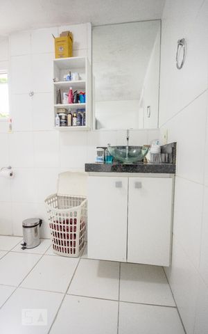 Apartamento à venda com 64m², 1 quarto e sem vagaBanheiro