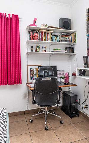 Casa à venda com 286m², 3 quartos e 5 vagas
