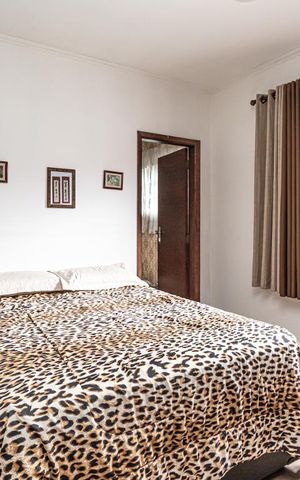 Casa à venda com 286m², 3 quartos e 5 vagas