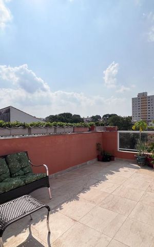 Casa à venda com 192m², 2 quartos e 2 vagas Casa à venda com 192m², 2 quartos e 2 vagasTerraço