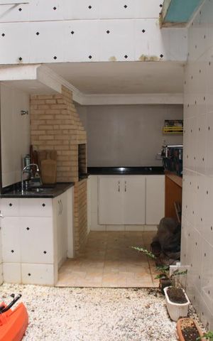 Casa de condomínio à venda com 250m², 5 quartos e 2 vagasJardim de Inverno
