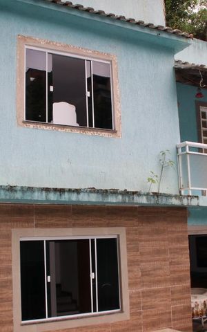 Casa de condomínio à venda com 250m², 5 quartos e 2 vagasFachada do imóvel