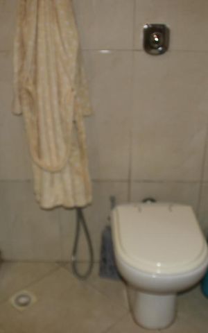 Casa de condomínio à venda com 250m², 5 quartos e 2 vagasBanheiro quarto 4