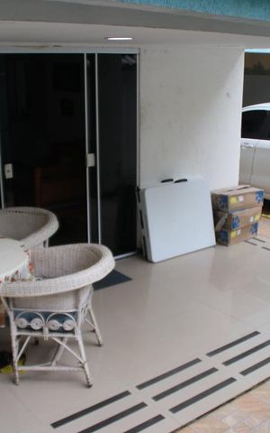 Casa de condomínio à venda com 250m², 5 quartos e 2 vagasVaranda do imóvel