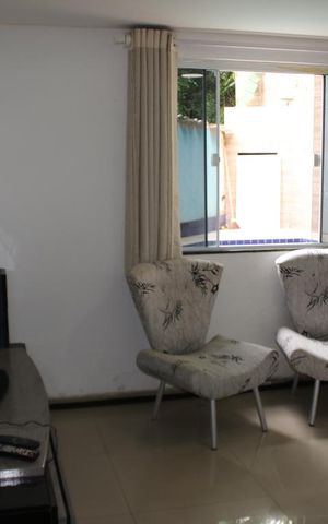 Casa de condomínio à venda com 250m², 5 quartos e 2 vagasSala 1
