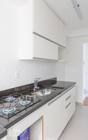 Apartamento para alugar com 43m², 2 quartos e 1 vaga Apartamento para alugar com 43m², 2 quartos e 1 vagaCozinha e Área de Serviço