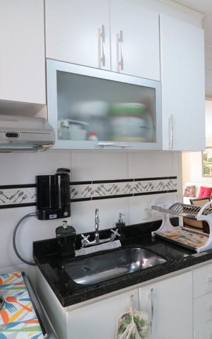 Apartamento à venda com 53m², 2 quartos e 1 vagaCozinha