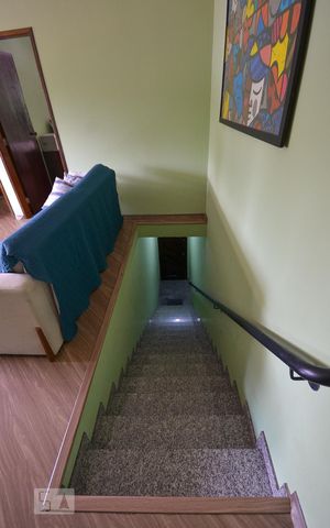Casa à venda com 335m², 3 quartos e 1 vaga Casa à venda com 335m², 3 quartos e 1 vagaSala