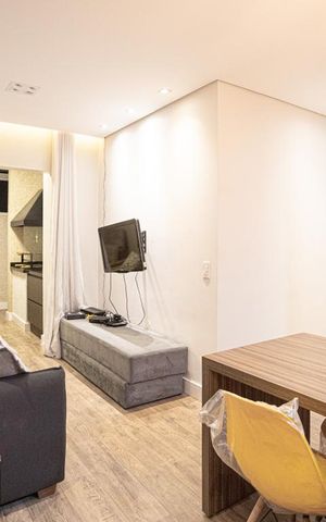 Apartamento à venda com 110m², 2 quartos e 1 vaga Apartamento à venda com 110m², 2 quartos e 1 vagaSala