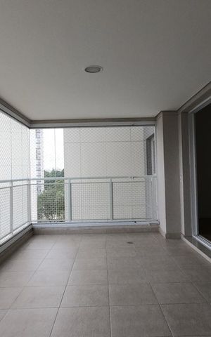 Apartamento para alugar com 109m², 3 quartos e 2 vagas Apartamento para alugar com 109m², 3 quartos e 2 vagasVaranda
