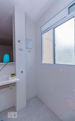 Apartamento à venda com 45m², 2 quartos e 1 vaga Apartamento à venda com 45m², 2 quartos e 1 vagaCozinha e Lavanderia