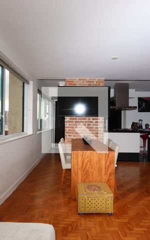 Apartamento à venda com 75m², 1 quarto e 1 vagaSala