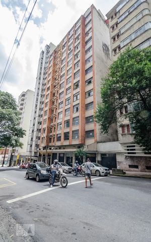 Apartamento à venda com 110m², 3 quartos e sem vaga Apartamento à venda com 110m², 3 quartos e sem vagaFachada