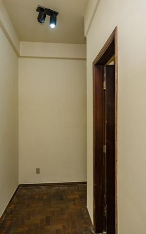 Apartamento à venda com 110m², 3 quartos e sem vaga Apartamento à venda com 110m², 3 quartos e sem vagaSala