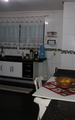 Casa de condomínio à venda com 160m², 3 quartos e 2 vagasCozinha