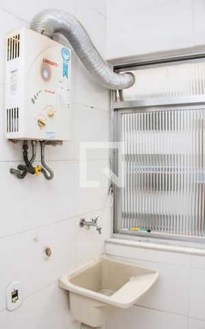 Apartamento à venda com 70m², 2 quartos e 1 vagaCozinha/Área de Serviço