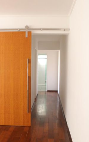 Apartamento à venda com 77m², 2 quartos e 1 vagaSala