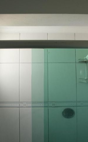 Apartamento à venda com 77m², 2 quartos e 1 vagaBanheiro