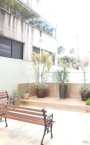 Apartamento à venda com 77m², 2 quartos e 1 vagaÁrea Comum