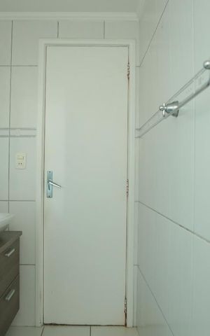 Apartamento à venda com 77m², 2 quartos e 1 vagaBanheiro
